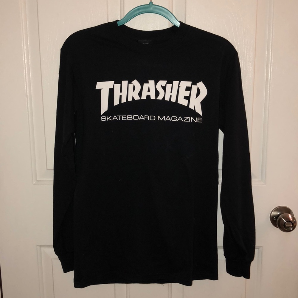 Brand new never worn thrasher long sleeve T-shirt
